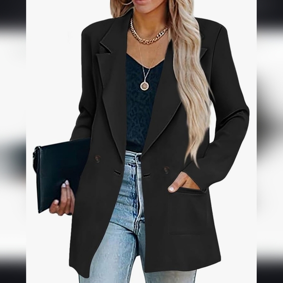 Sophisticated Oversized Black Double-Breasted Blazer - Picture 1 of 11